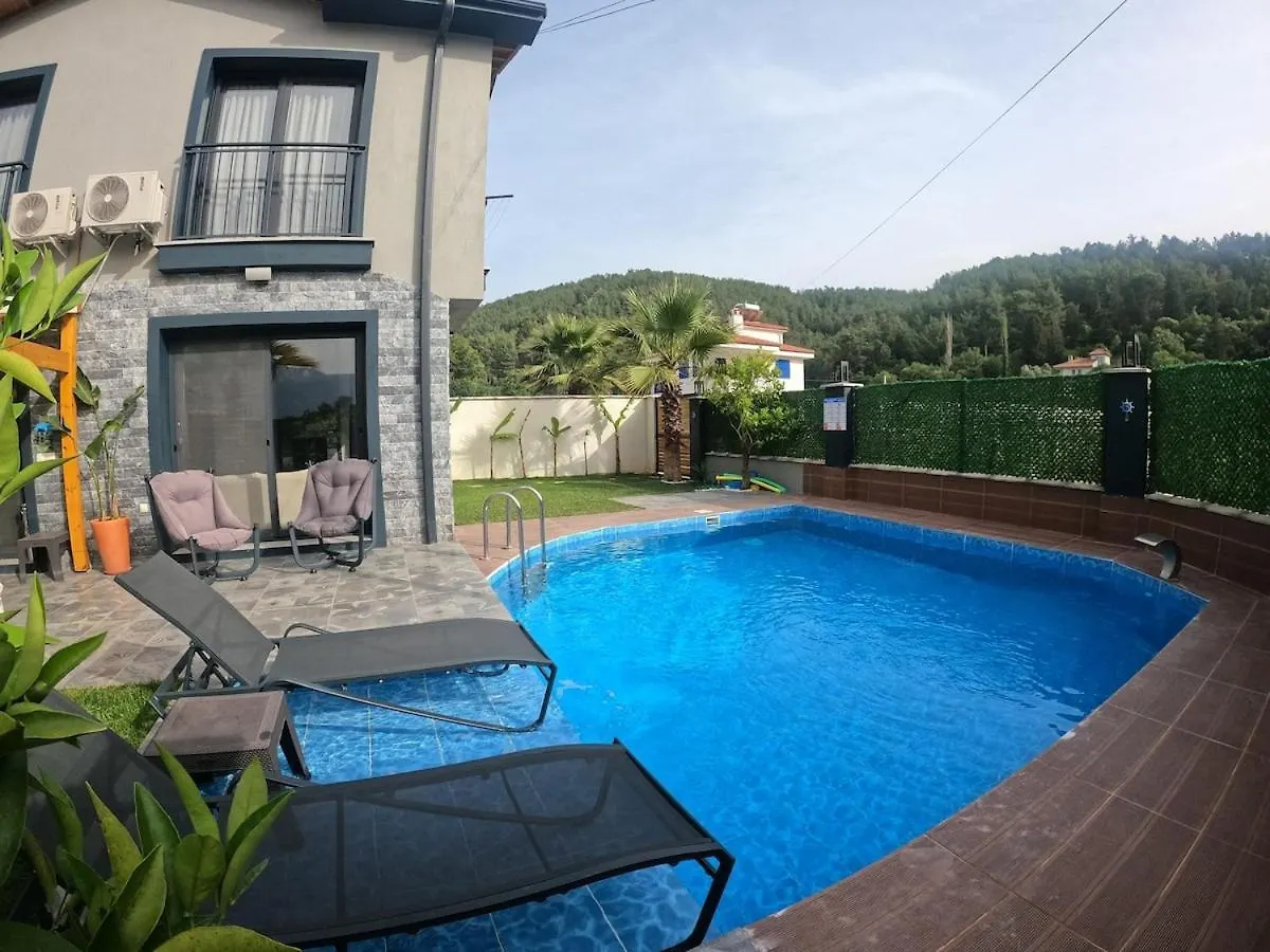 Akyaka Kitesurf Villas 1 Tuem Villa Oezel Havuz Ve Bahceli Mugla
