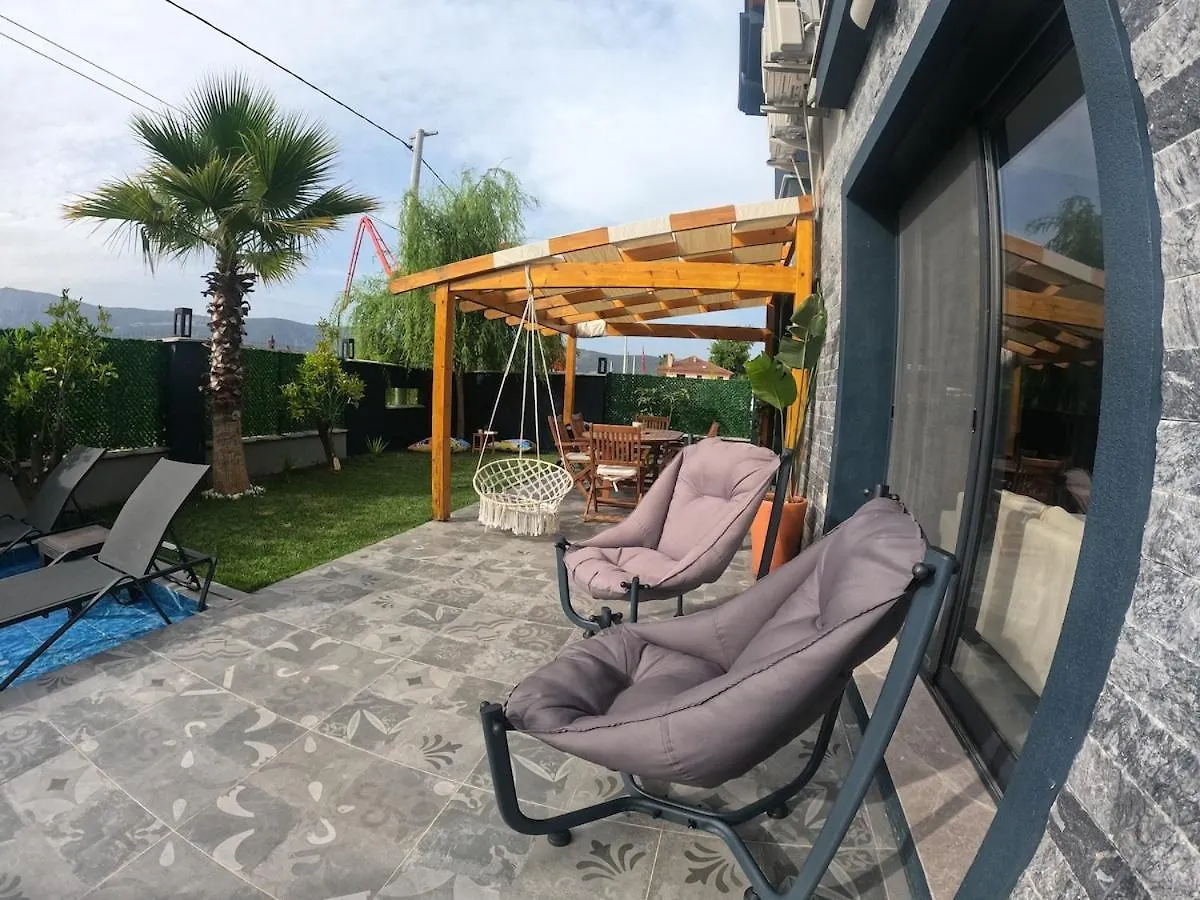 Akyaka Kitesurf Villas 1 Tuem Villa Oezel Havuz Ve Bahceli Mugla
