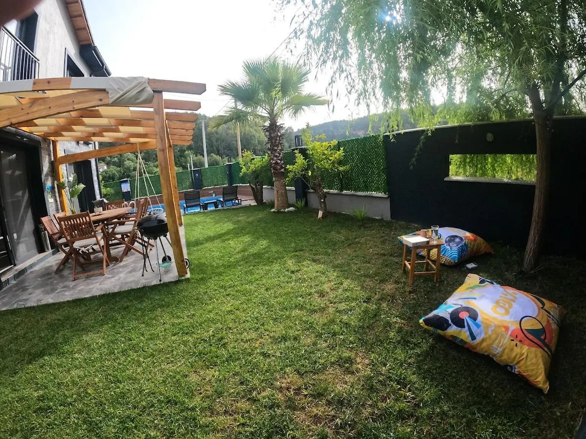 Akyaka Kitesurf Villas 1 Tuem Villa Oezel Havuz Ve Bahceli Mugla