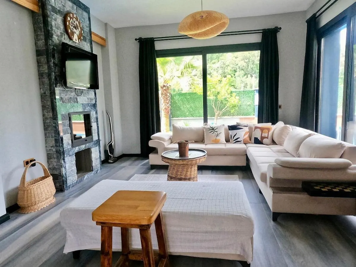 Akyaka Kitesurf Villas 1 Tuem Villa Oezel Havuz Ve Bahceli Mugla