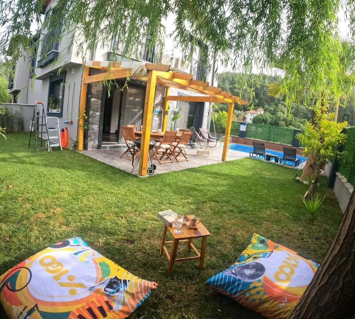 Akyaka Kitesurf Villas 1 Tuem Villa Oezel Havuz Ve Bahceli Mugla